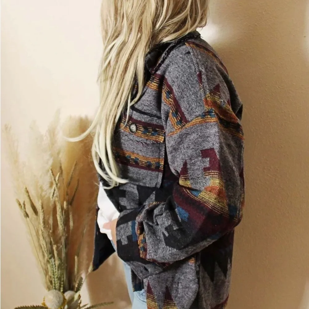 New In Aztec Tribal Shacket Jacket - Picture 3 of 11